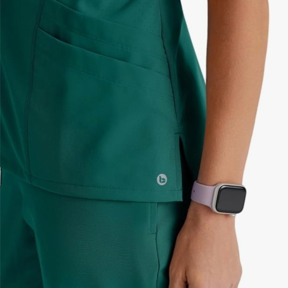 Women's V-Neck Scrub Top - Green - Picture 5 of 13